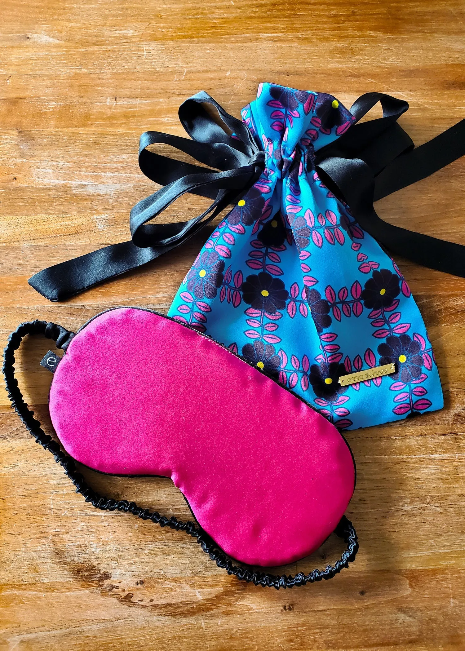 Aila Eyemask
