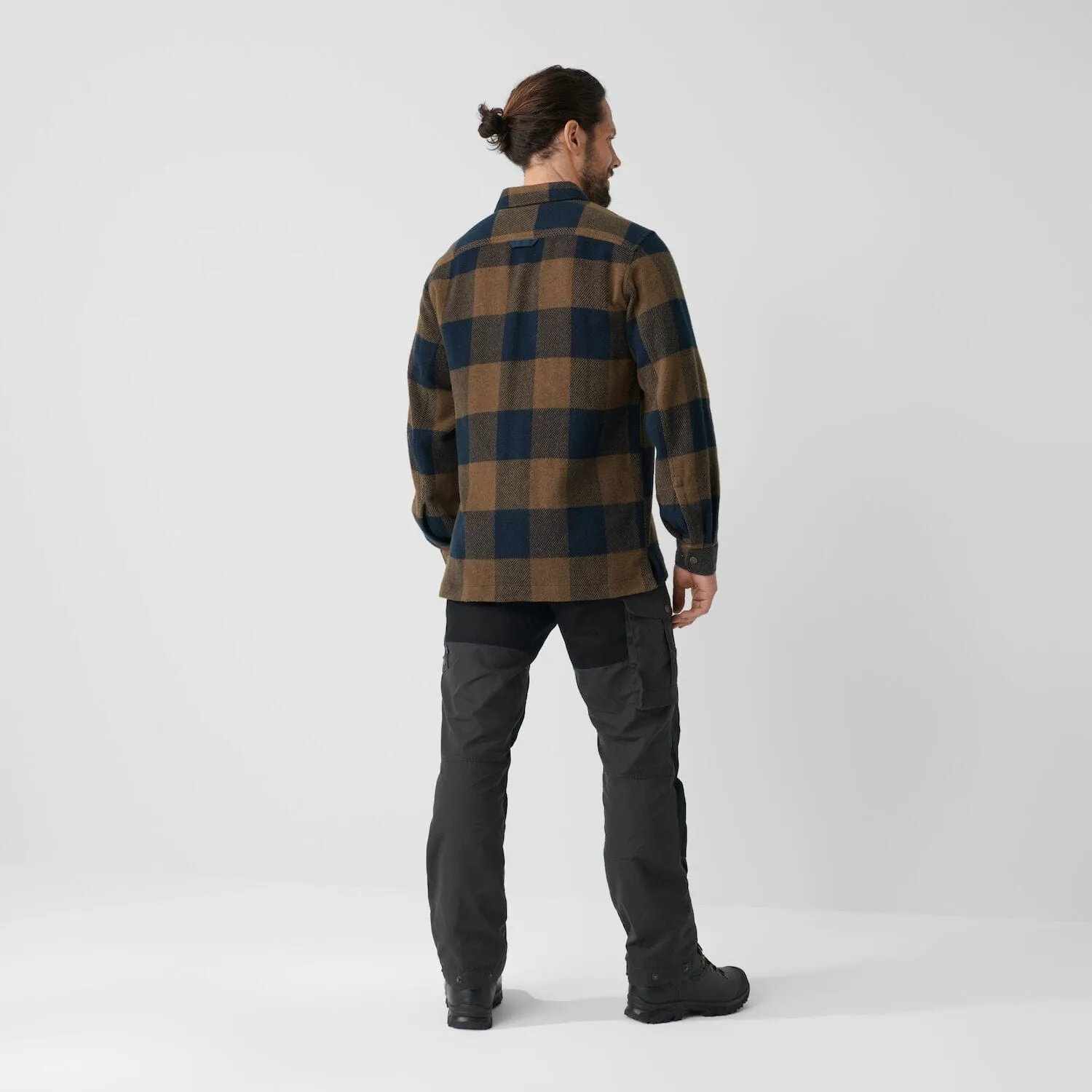 Canada Shirt M
