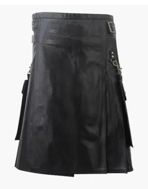 DETACHABLE POCKETS IN A BLACK LEATHER KILT