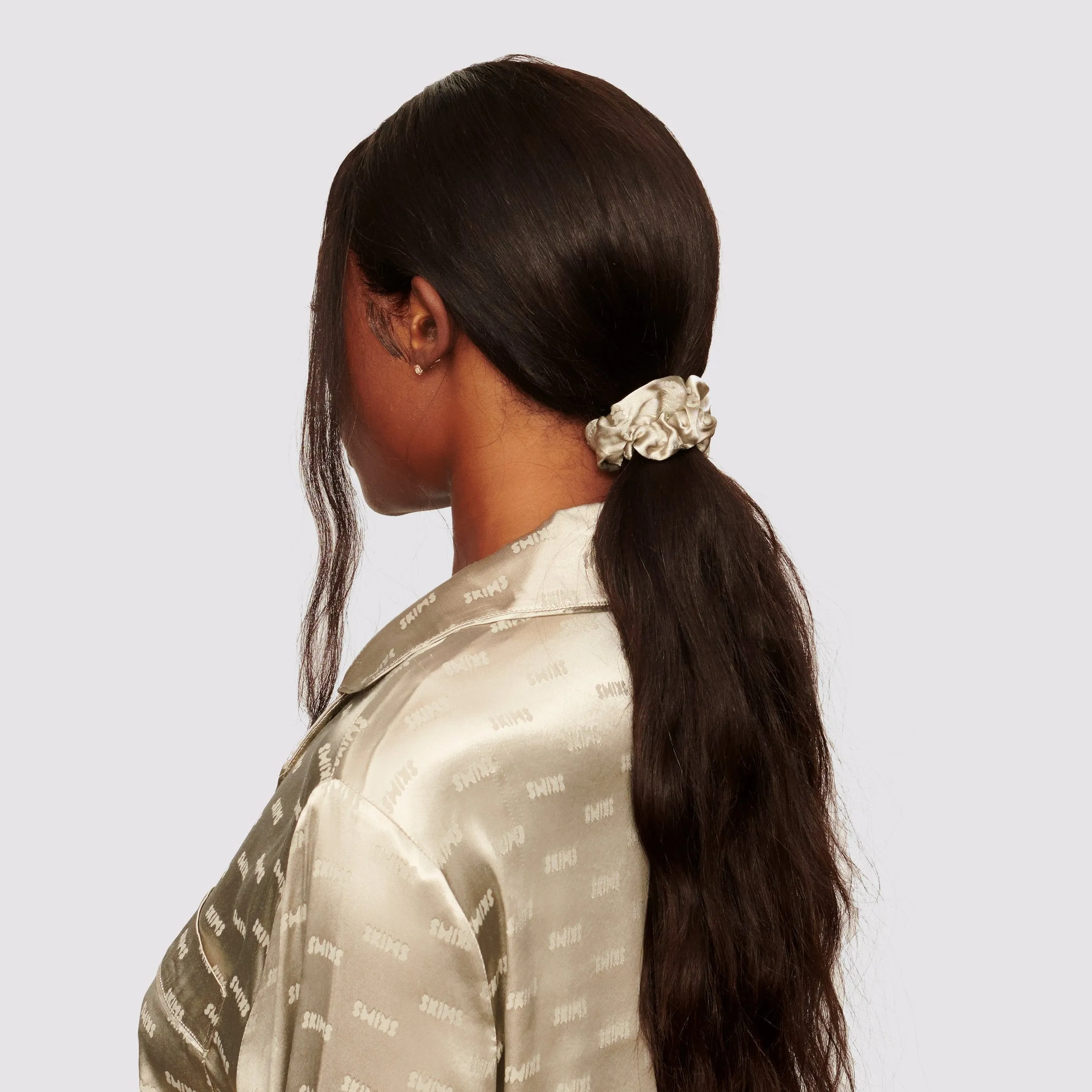 JACQUARD SCRUNCHIE | TALC
