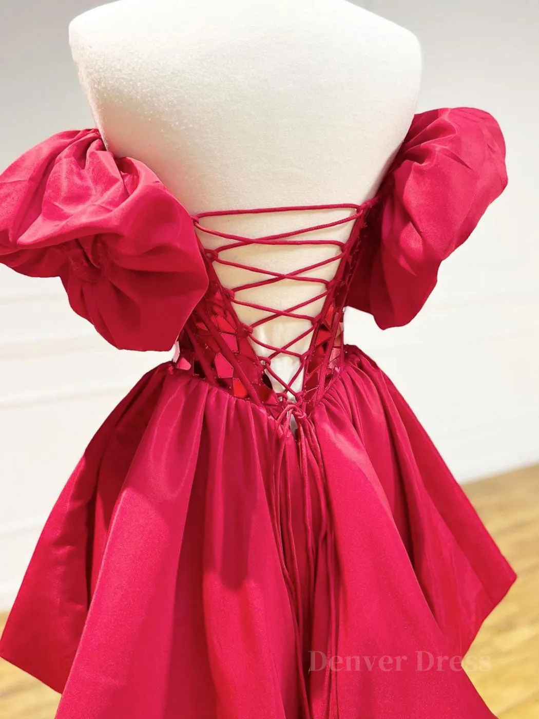 Mini/Short Red Satin Short Prom Dresses Short Homecoming Dress