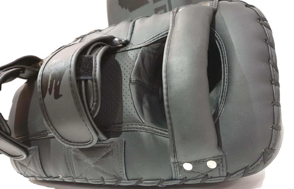Morgan B2 Bomber Thai Pads